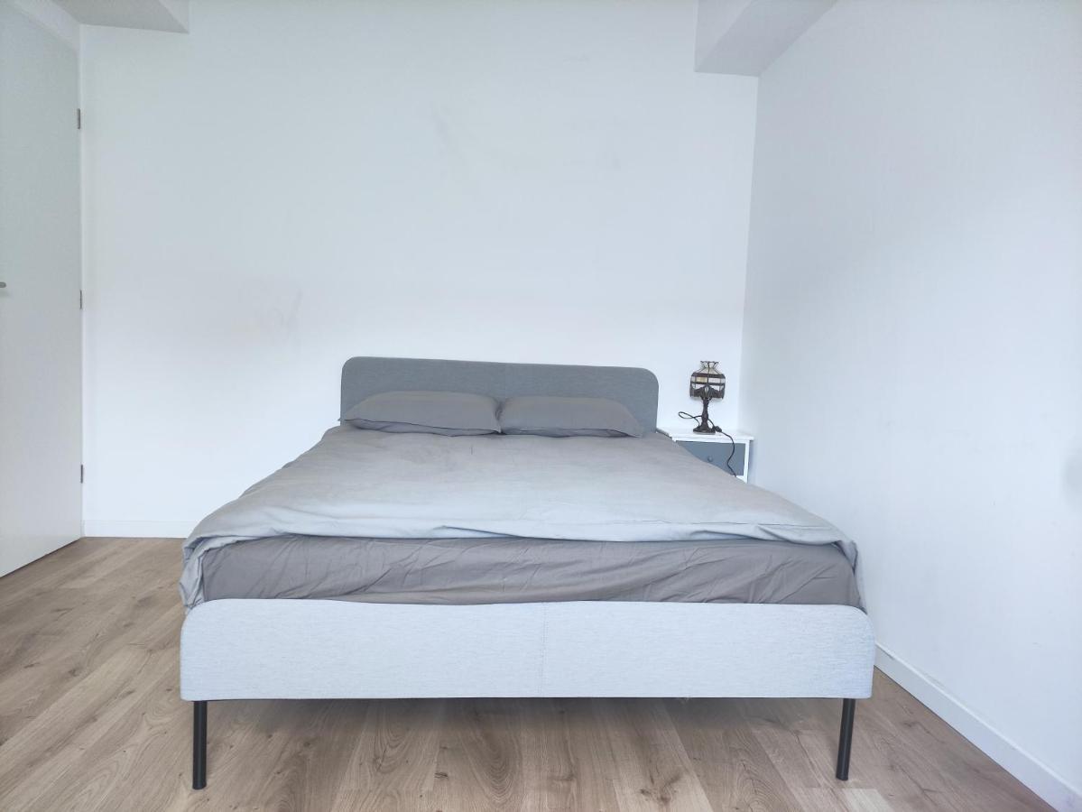 Cozy Sunshine Apartment With Balcony 4 Persons Max Ivry-sur-Seine Ngoại thất bức ảnh